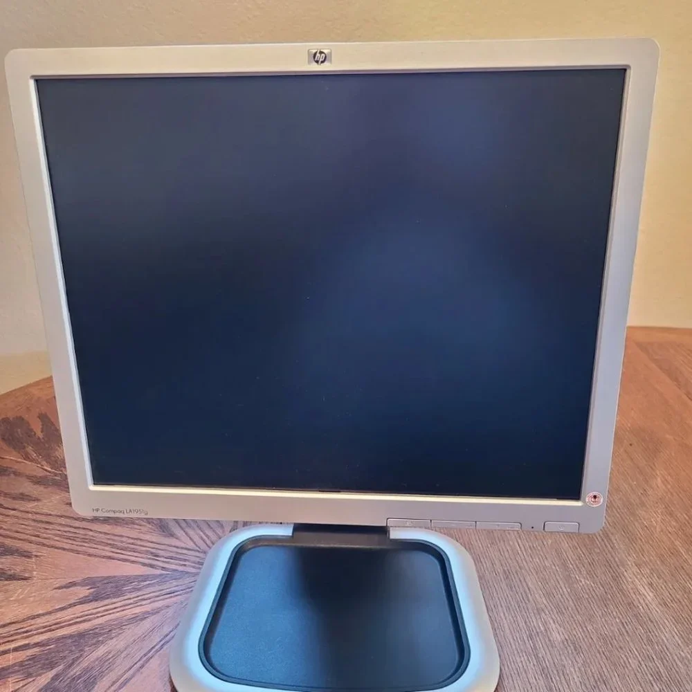 HP Compaq LA1951g Monitor